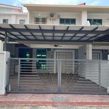 El Homestay Melaka Exterior photo